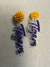 Load image into Gallery viewer, Team Spirit Earrings